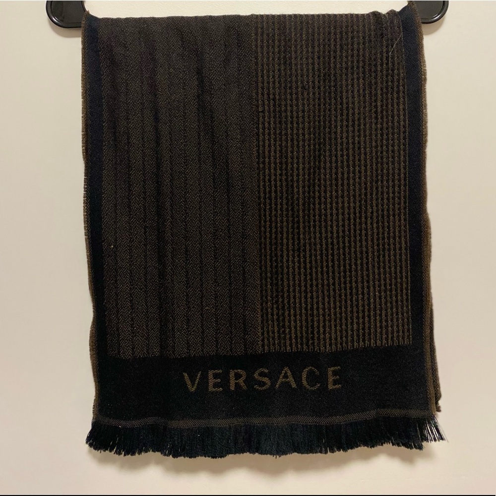 100% Wool Versace Scarf